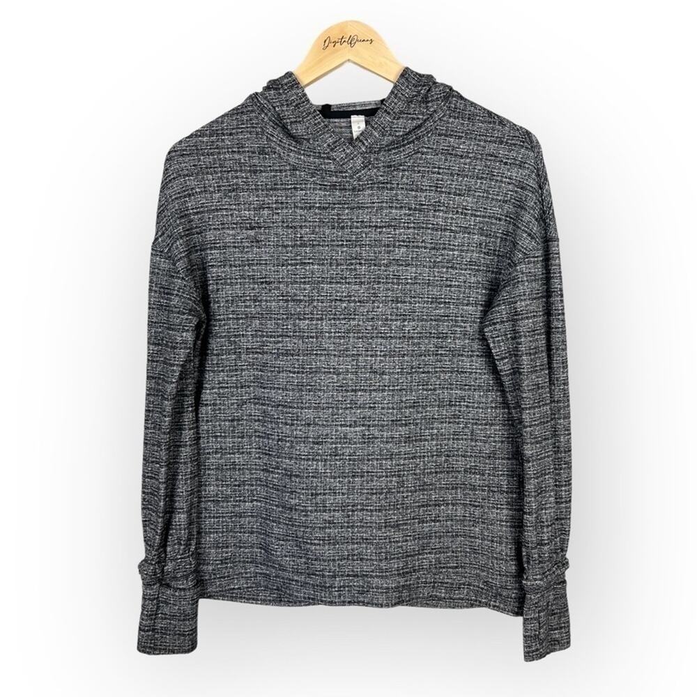 Lululemon Ruffled Extra Mile Hoodie 4 Rulu Ruffle Runner Hoody Black White